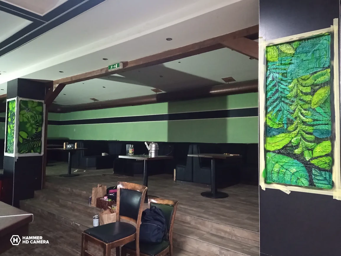 Malba na stenu Bar Jungle G 17