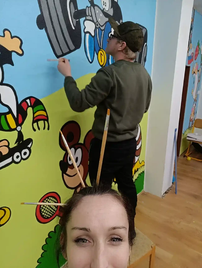 Malba na stenu Detske centrum U huncuta 19