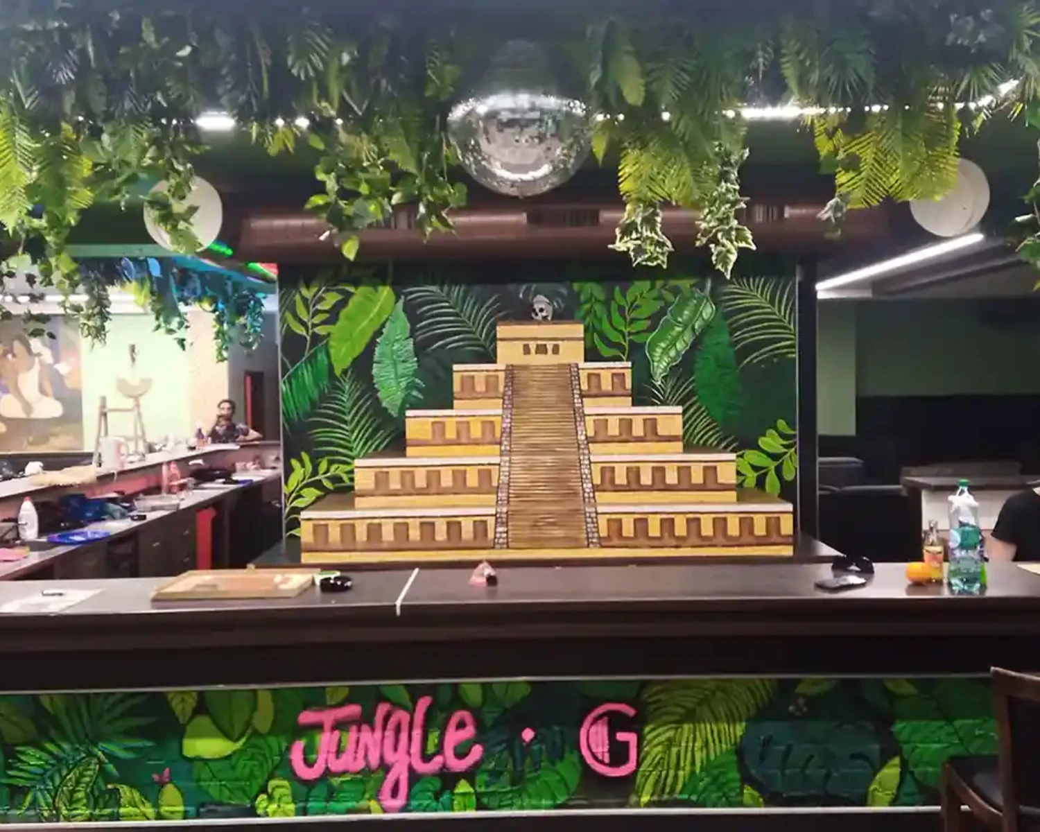 Maľba na stenu - Jungle G Bar