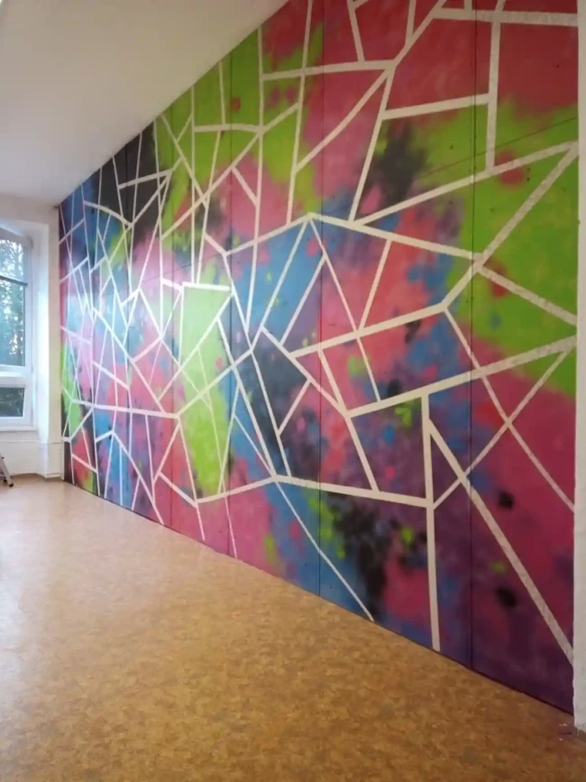 Malba na stenu Tanecna skola Merlin 12